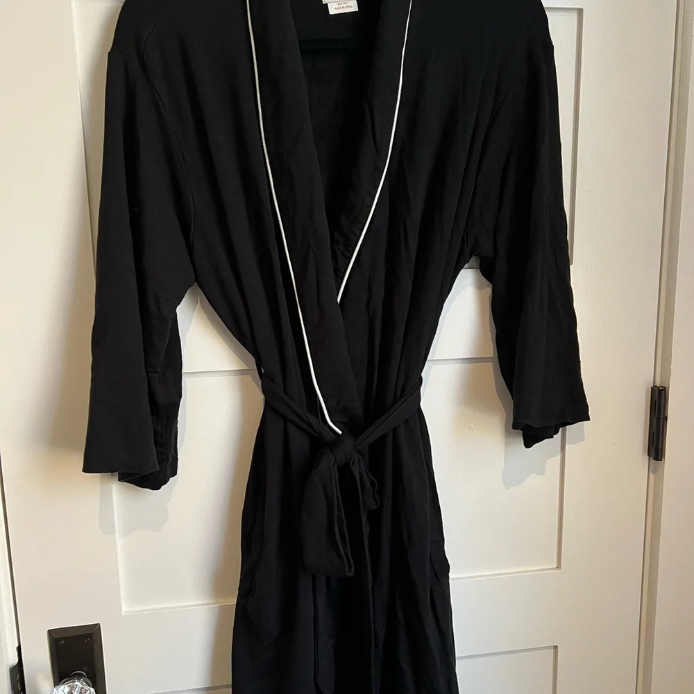 Kate Spade Black Robe “Eat Cake for Breakfast” XS/S - Picture 3 of 4